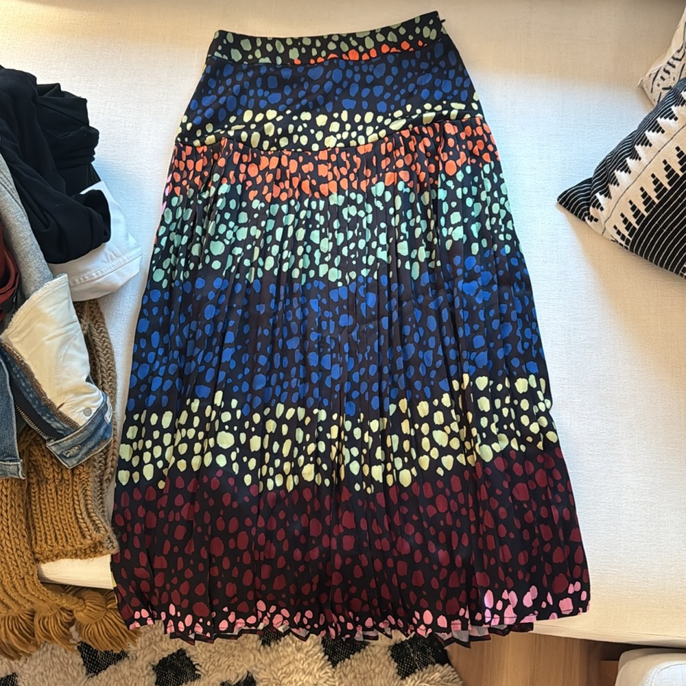 Never Fully Dressed size 4s/small multi colored flowy skirt
